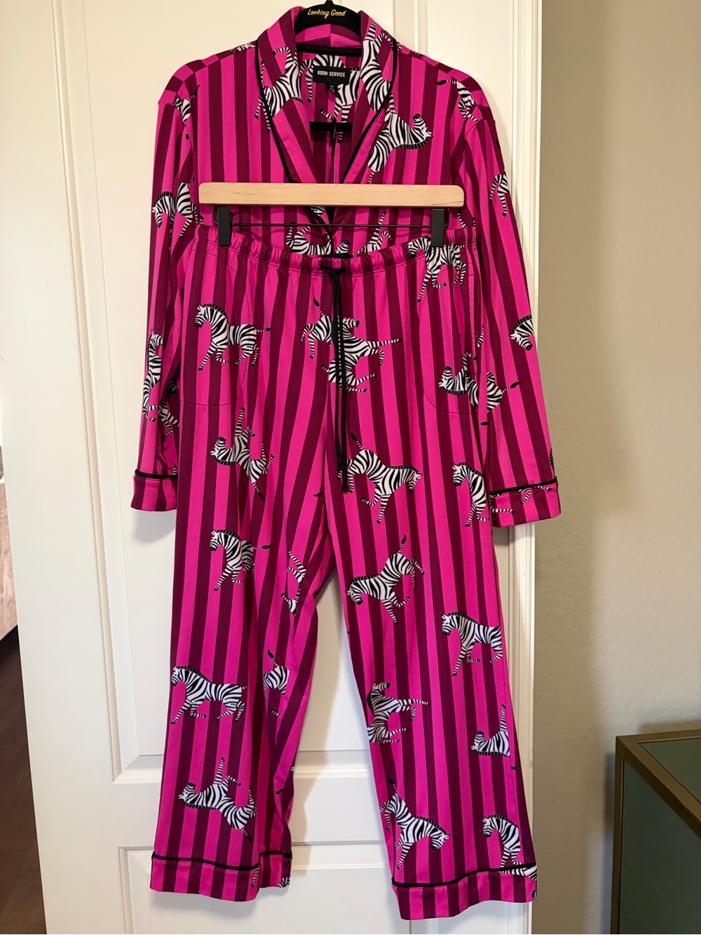 🦓🎀Cute & Cozy Zebra Print Hot Pink Stripes L/S Pants Pajama Set🎀🦓 - Picture 12 of 13